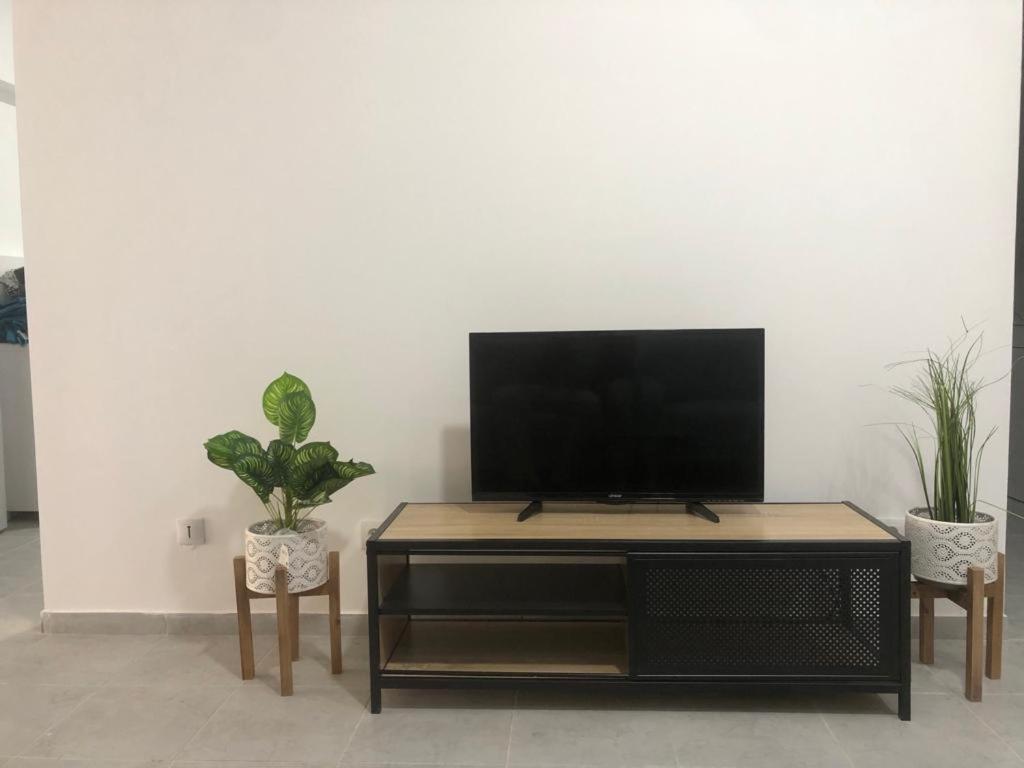 Rdc - Appartement F3 Villiers Le Bel 95 Proche De Paris Roissy エクステリア 写真