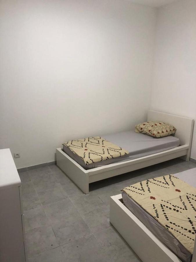 Rdc - Appartement F3 Villiers Le Bel 95 Proche De Paris Roissy エクステリア 写真